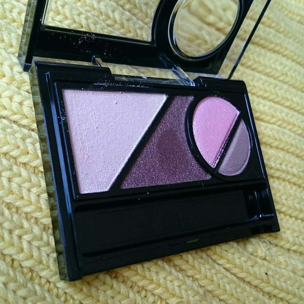 スモーキーラウンドアイズ/KATE/アイシャドウパレットを使ったクチコミ(2枚目)