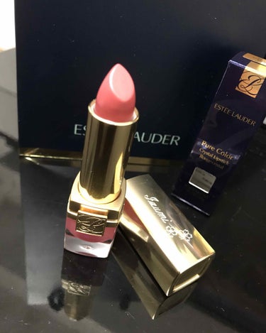 この春使えるリップ🌸🍡

ESTEE LAUDER ピュアカラークリスタルシアーリップスティック💄 
crystal brush cream 12番

税込4,104円

★デパートでBAさんにTUして