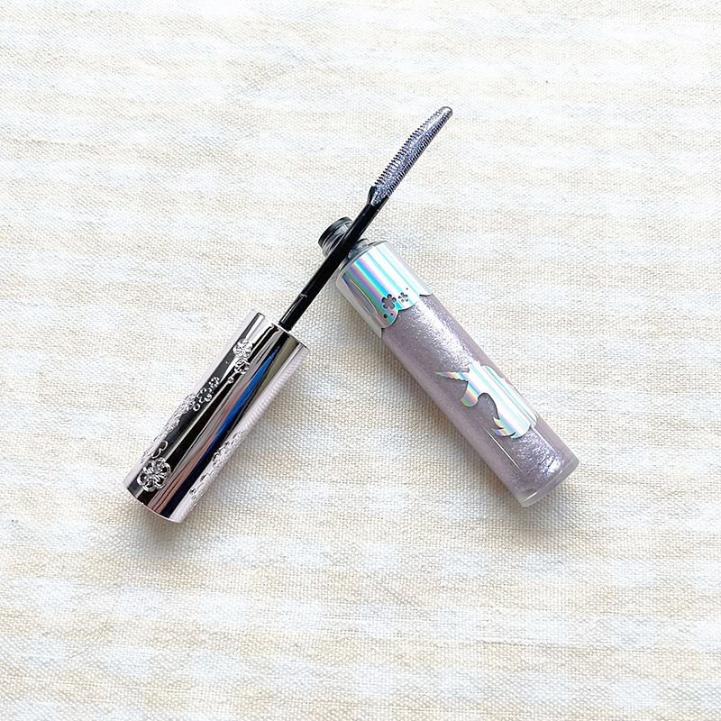 ジルスチュアート　アイダイヤモンド グリマー 09 twinkle utopia＜ユニコーンユートピア＞（限定色）/JILL STUART/グリッターを使ったクチコミ（2枚目）