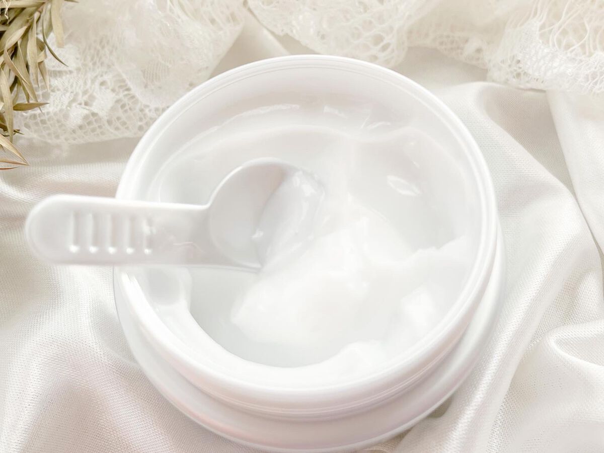 パーフェクトワン 薬用ホワイトニングジェル/パーフェクトワン/オールインワン化粧品を使ったクチコミ(2枚目)