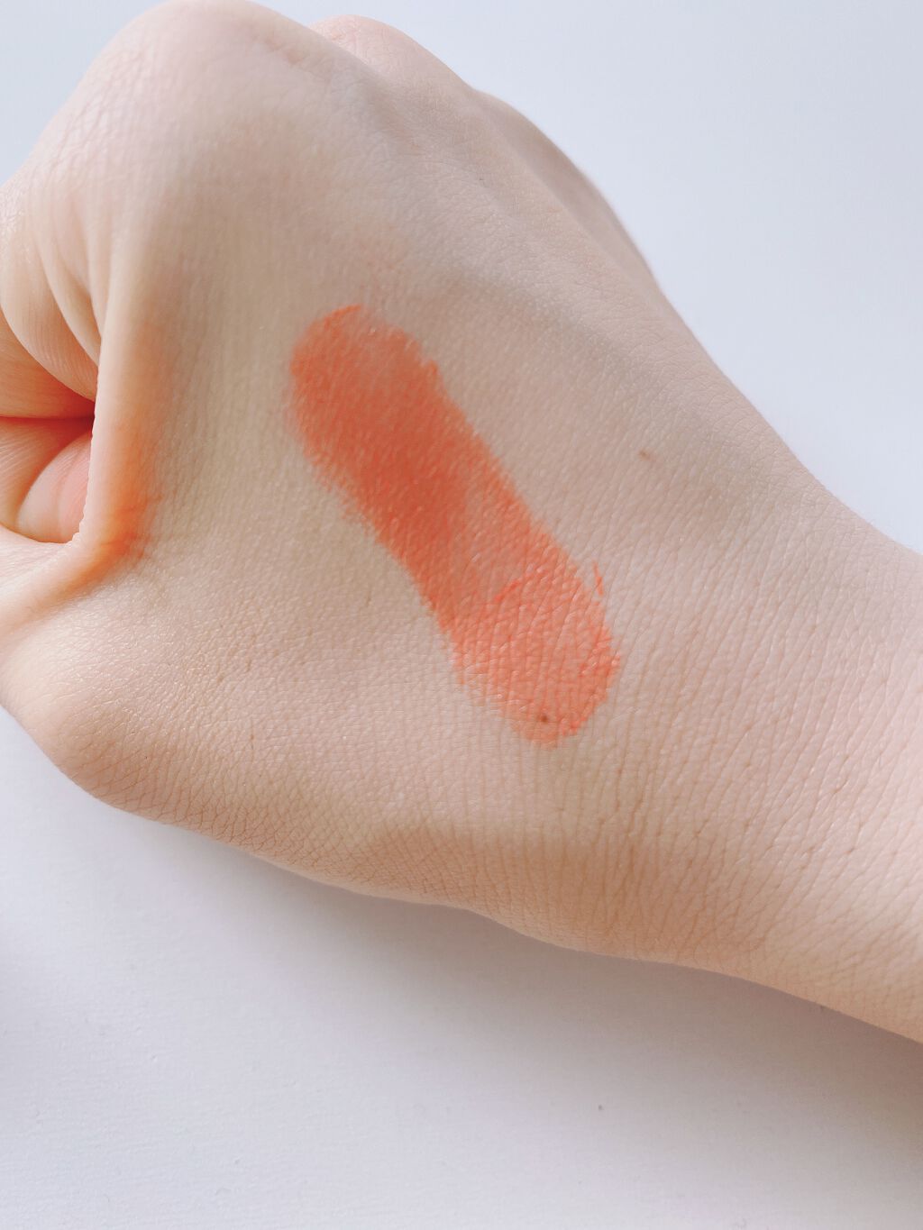 With Gratitude, Dewy Lip Balm/Rare Beauty/口紅を使ったクチコミ（3枚目）