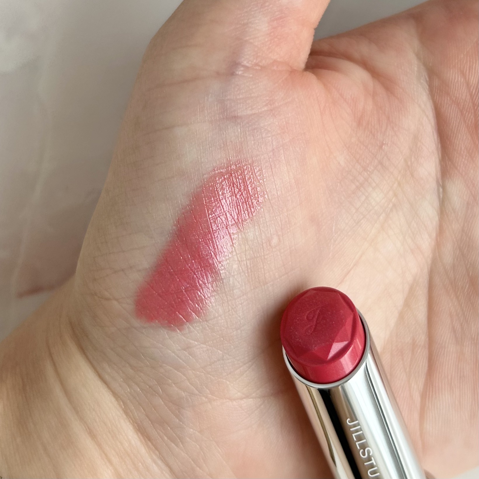 ジルスチュアート　リップブロッサム グロウ/JILL STUART/口紅を使ったクチコミ（2枚目）