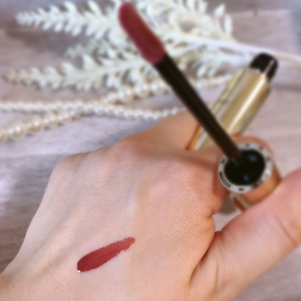 エレガンス リクイッド ルージュ ビジュー/Elégance/口紅を使ったクチコミ(2枚目)