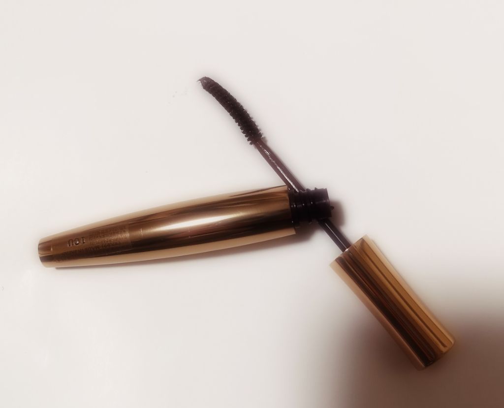 モテマスカラ NATURAL 3/UZU BY FLOWFUSHI/マスカラを使ったクチコミ（2枚目）