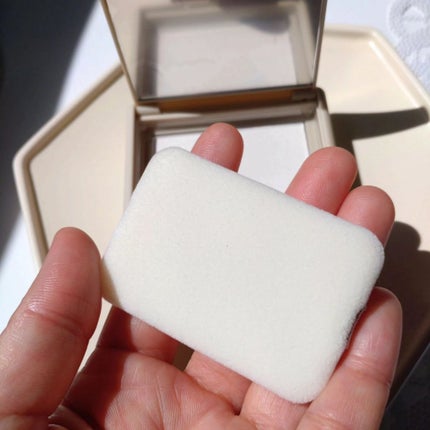 モリンガセラミドセッティングパウダーパクト/heimish/プレストパウダーを使ったクチコミ(4枚目)