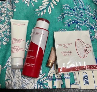 ボディ フィット 200ml/CLARINS/ボディクリームを使ったクチコミ（2枚目）