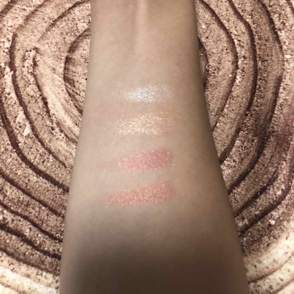 リアルクローズシャドウ/excel/アイシャドウパレットを使ったクチコミ（2枚目）