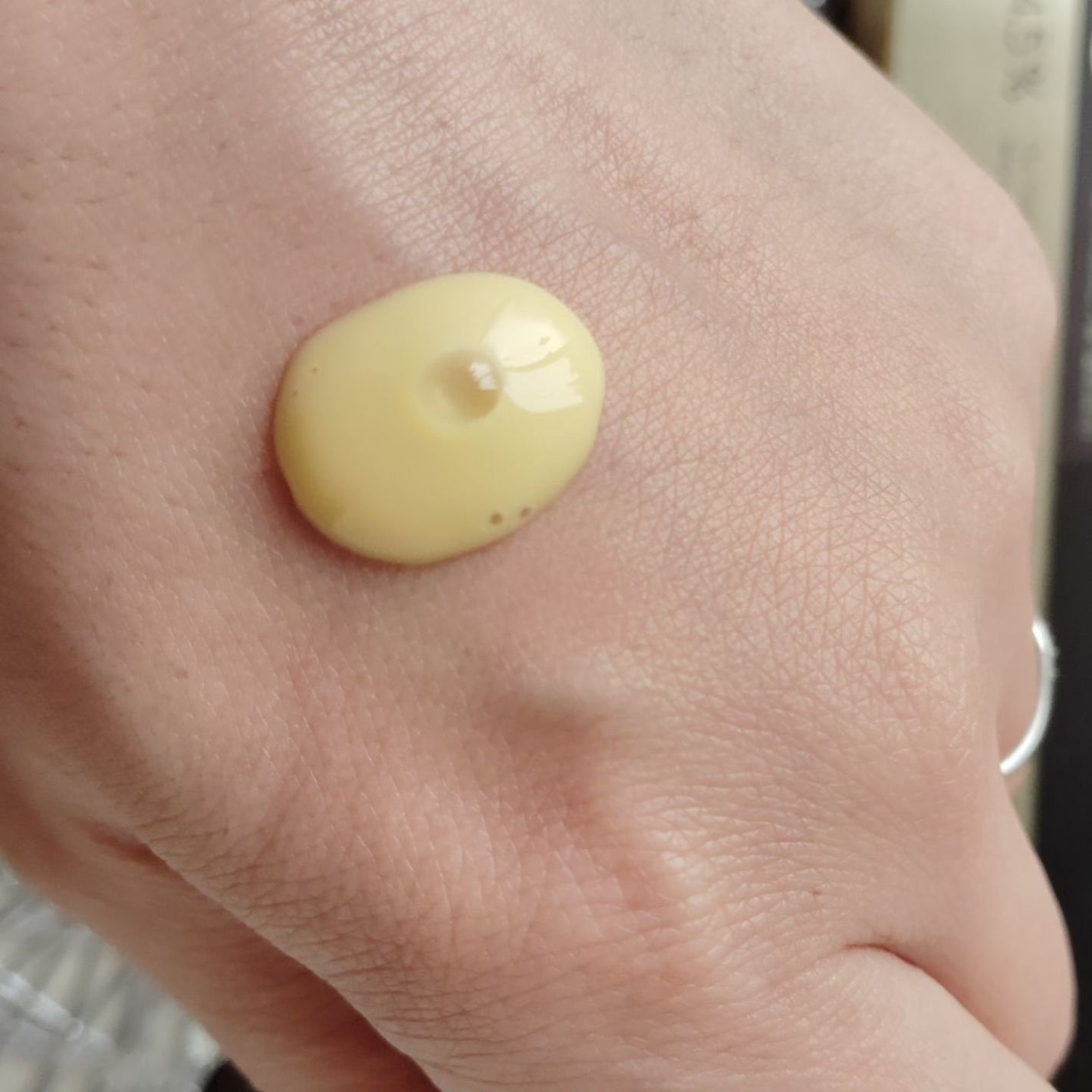 ディープビタCアンプル2.0/MEDICUBE/美容液を使ったクチコミ(3枚目)