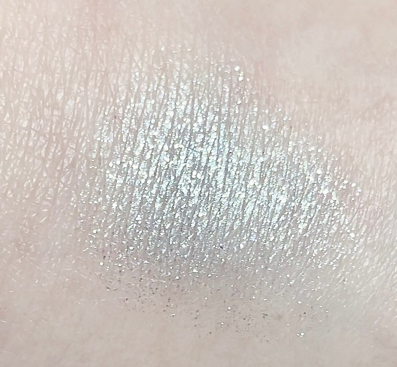 セルフィーフィックスピグメント/Witch's Pouch/単色アイシャドウを使ったクチコミ(4枚目)