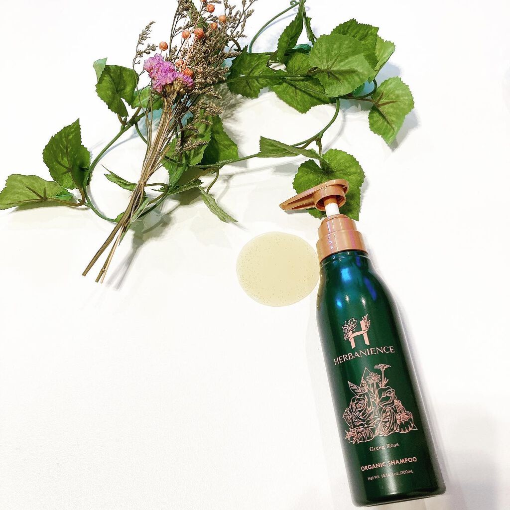 ハーバニエンス シャンプー・コンディショナー（グリーンローズ）/HERBANIENCE/市販シャンプーを使ったクチコミ（2枚目）