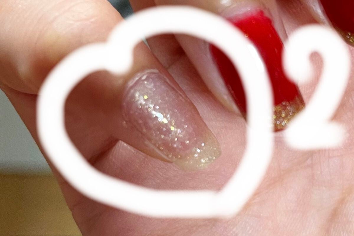 カラフルネイルズ/キャンメイク/マニキュアを使ったクチコミ(2枚目)