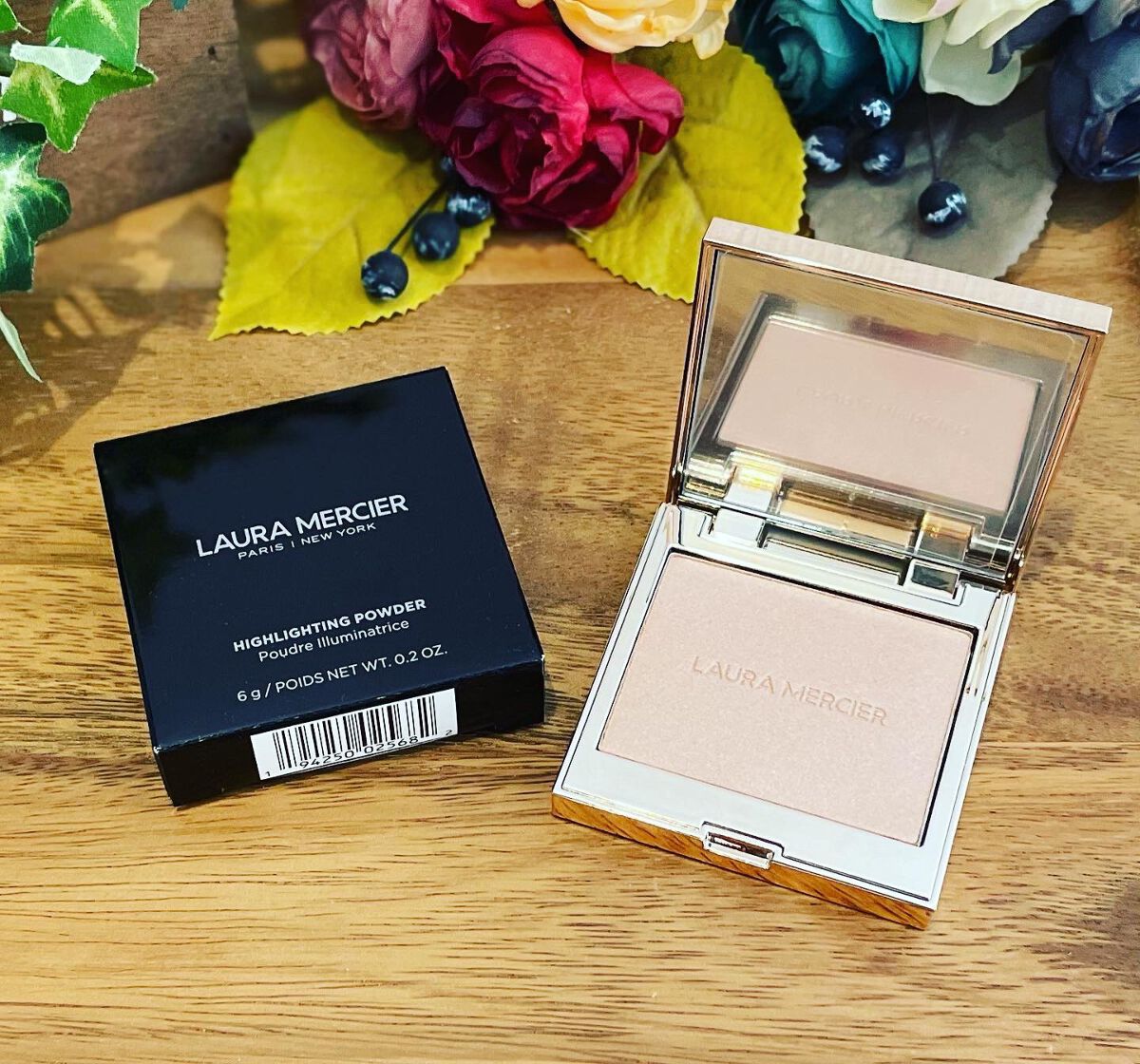 ローズグロウ イルミネーター /ローラ メルシエ/プレストパウダーを使ったクチコミ(2枚目)