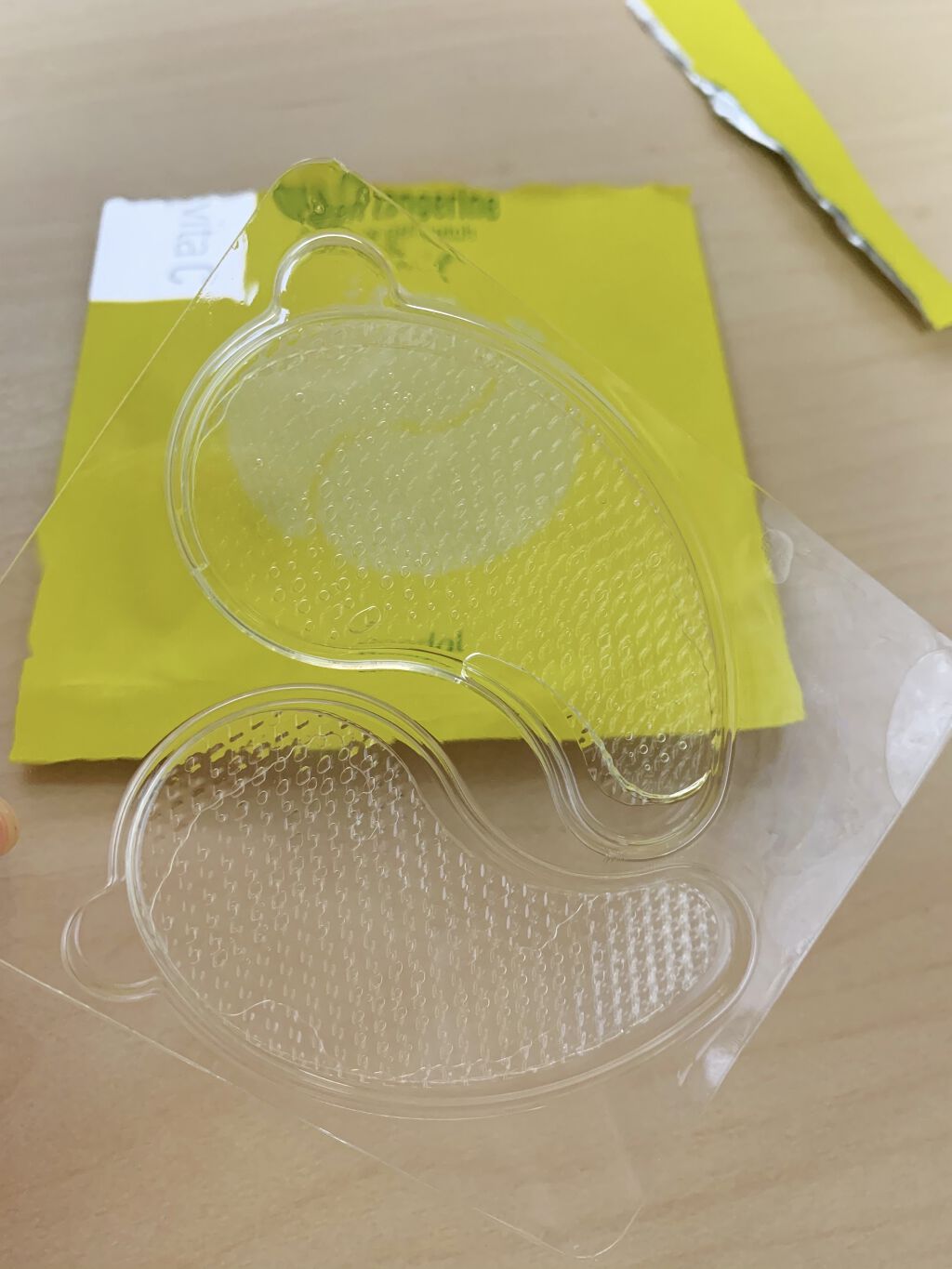 グリーンタンジェリン　ビタC　アイジェルパッチ/goodal/アイケア・アイクリームを使ったクチコミ（2枚目）