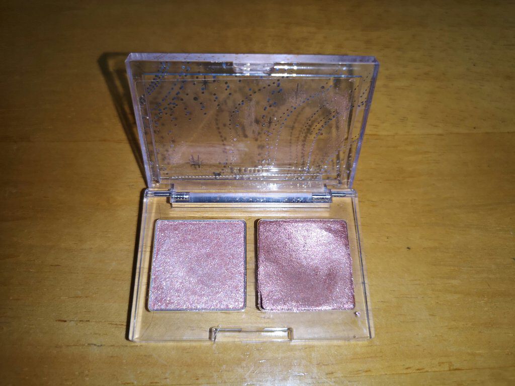 グリッタースノー エアームースアイズパレット/ETUDE/アイシャドウパレットを使ったクチコミ(3枚目)