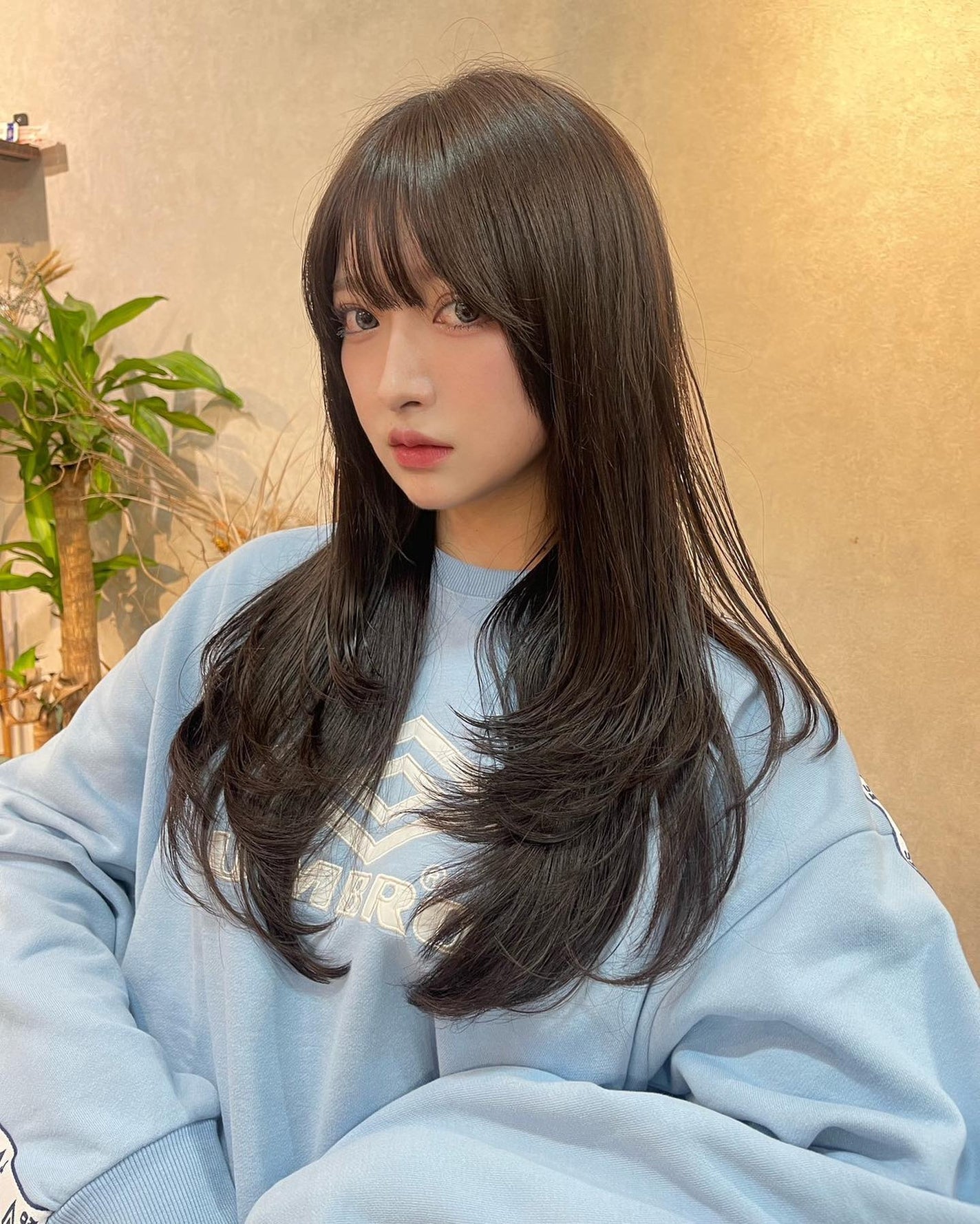 あつき on LIPS 「ファッションに合ったレイヤーカット任せてください〜✌🏻️.10..」(1枚目)