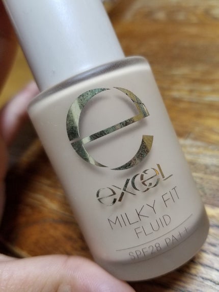 ミルキィフィットフルイド/excel/リキッドファンデーションを使ったクチコミ(1枚目)