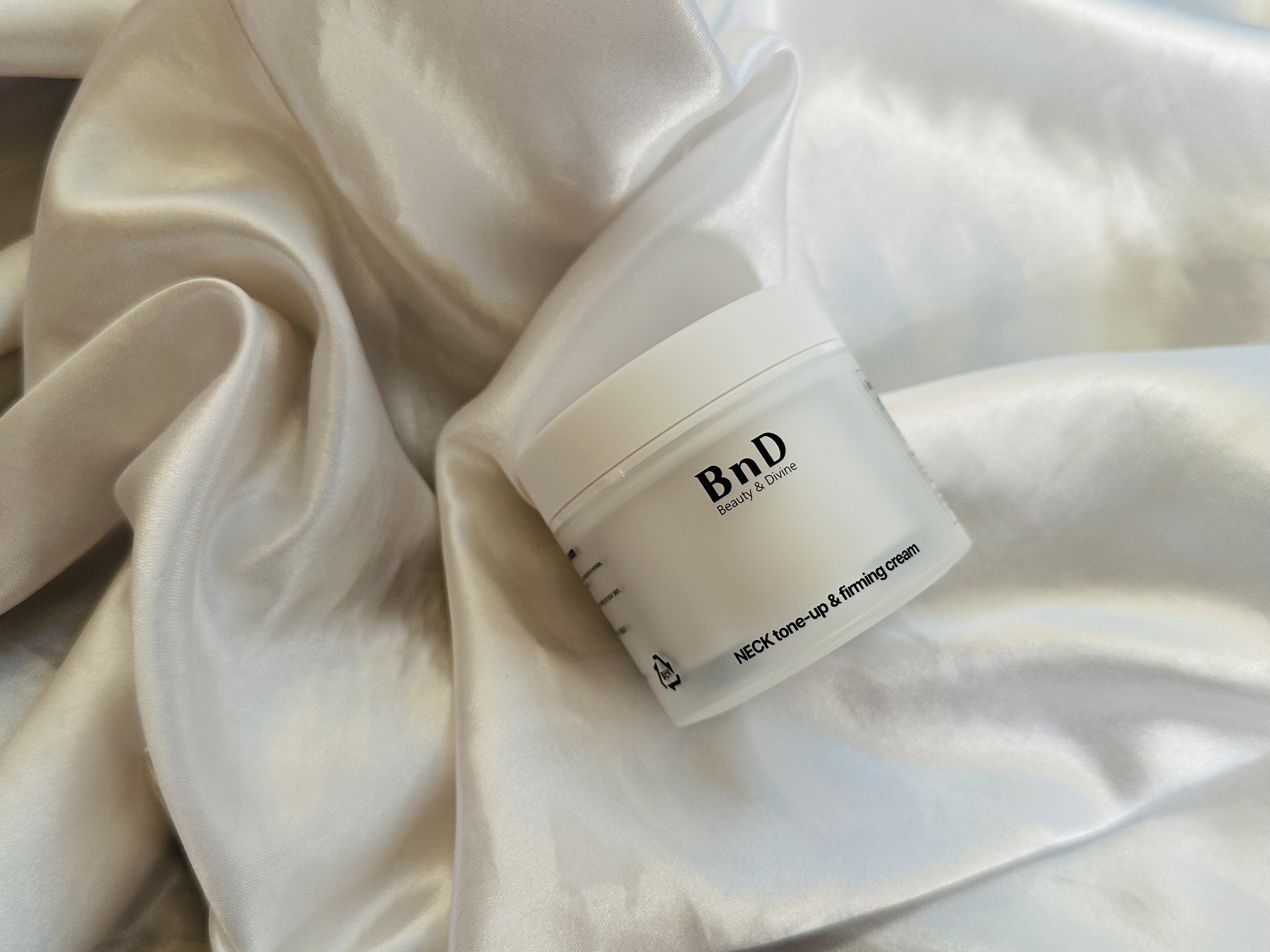 BnD ネックアイロン トーンアップ クリーム/BnD/ネック・デコルテケアを使ったクチコミ（1枚目）