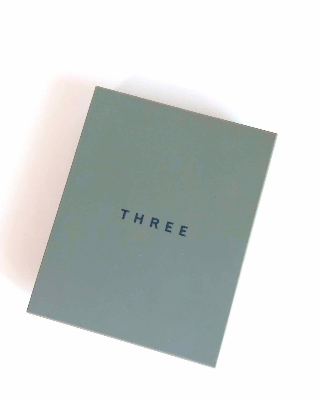 THREE シマリング グロー デュオ/THREE/クリームハイライトを使ったクチコミ(3枚目)