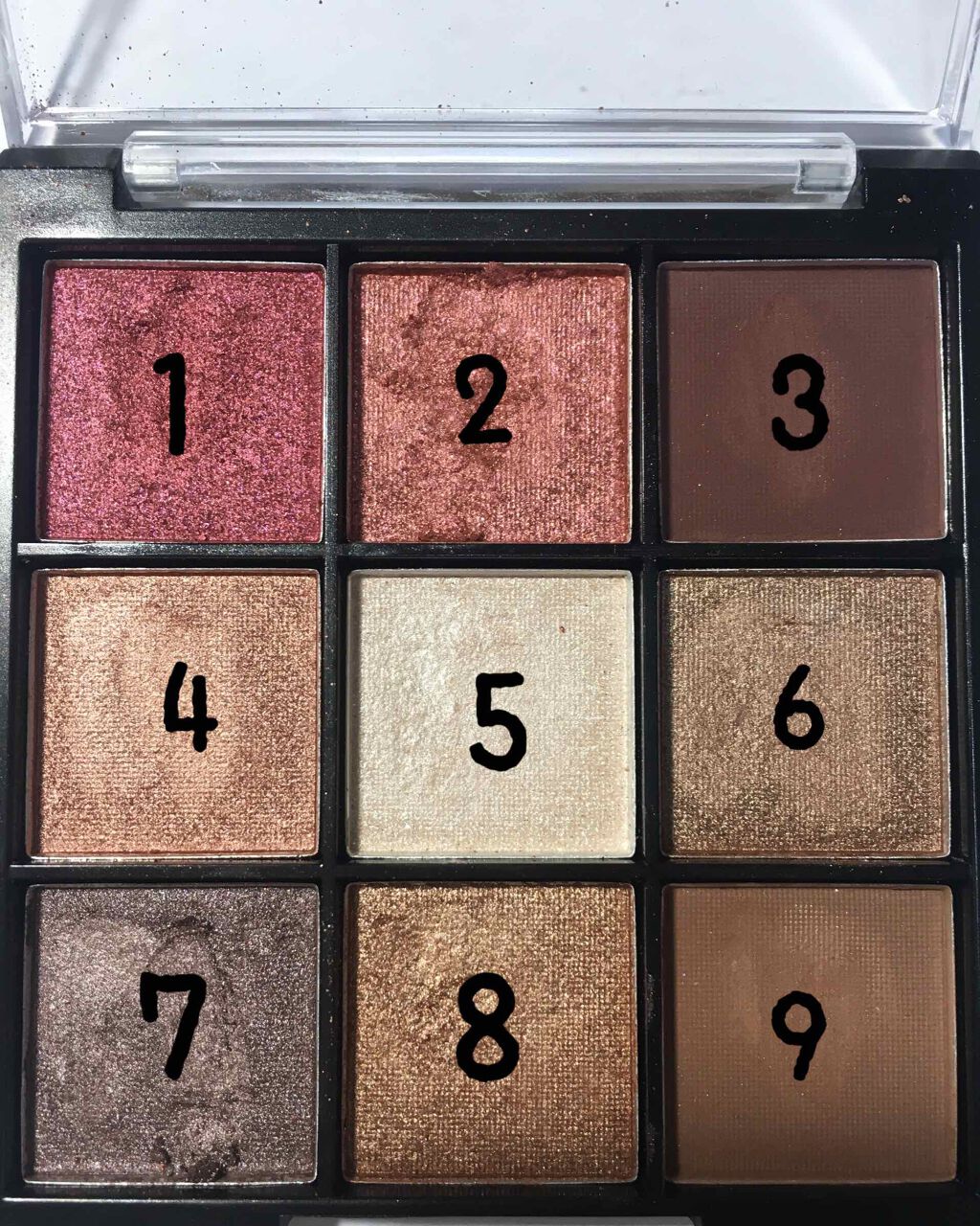 UR GLAM BLOOMING EYE COLOR PALETTE/U R GLAM/アイシャドウパレットを使ったクチコミ(2枚目)