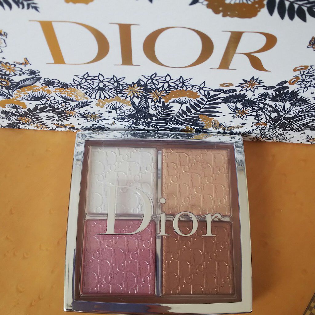 ディオール バックステージ フェイス グロウ パレット/Dior/ハイライトを使ったクチコミ(1枚目)