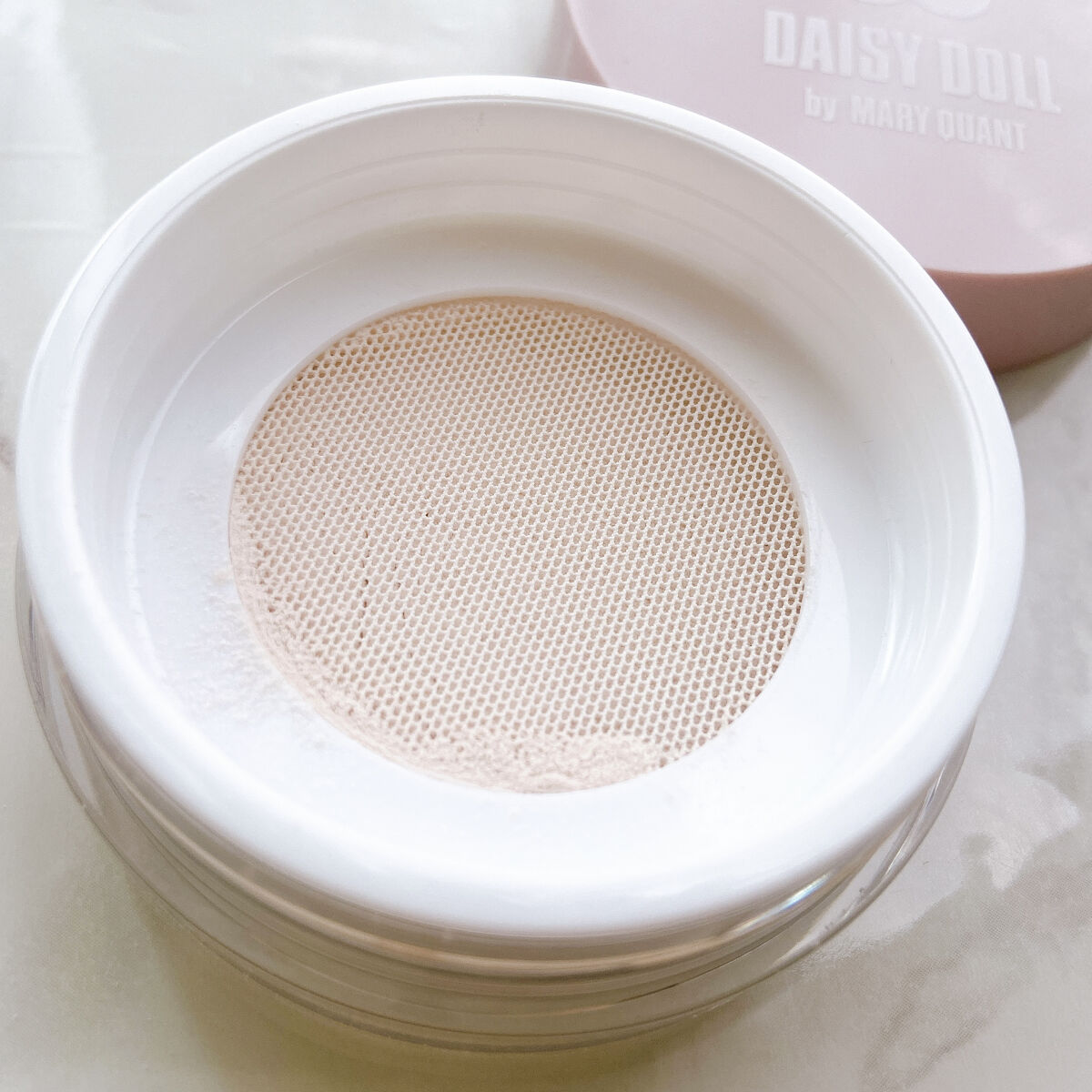 ルース パウダー 01 トランスルーセント/DAISY DOLL by MARY QUANT/ルースパウダーを使ったクチコミ（3枚目）