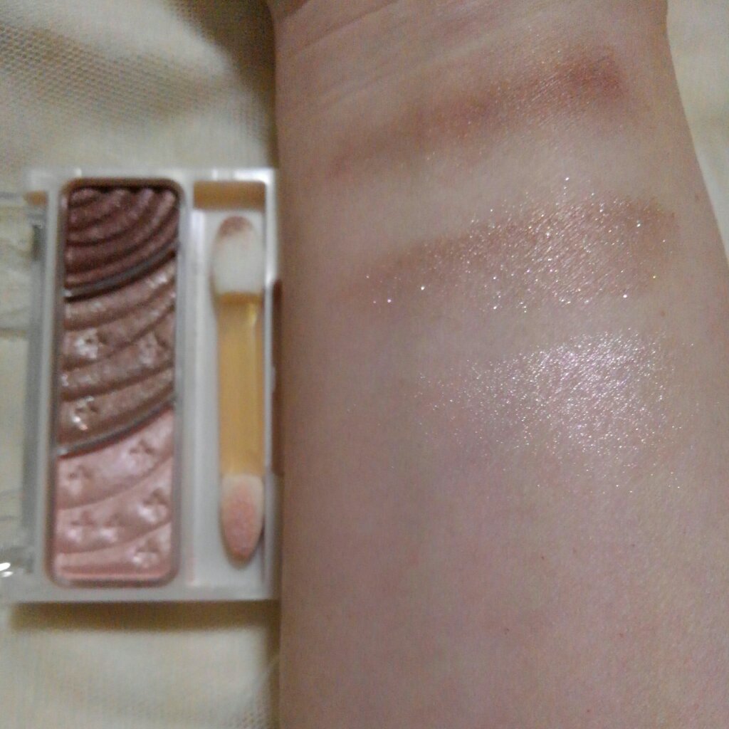 ヌード二重まぶたシールポイントタイプ/DAISO/二重まぶた用アイテムを使ったクチコミ（2枚目）