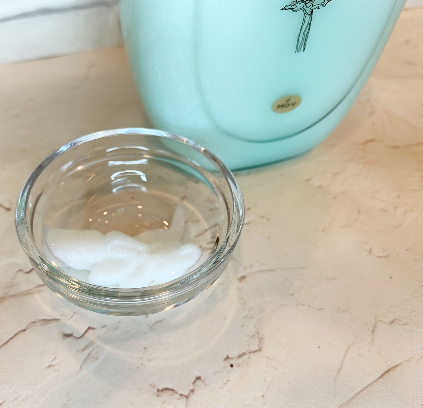 ミラクルズ うるおいブースト シャンプー/トリートメント/パンテーン/市販シャンプーを使ったクチコミ(4枚目)