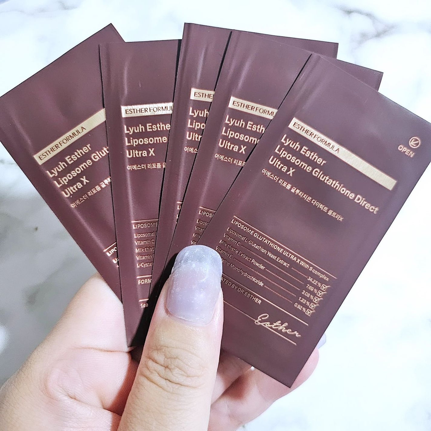 ヨエスターGLTダイレクトウルトラX/ESTHER FORMULA/美容サプリメントを使ったクチコミ(2枚目)