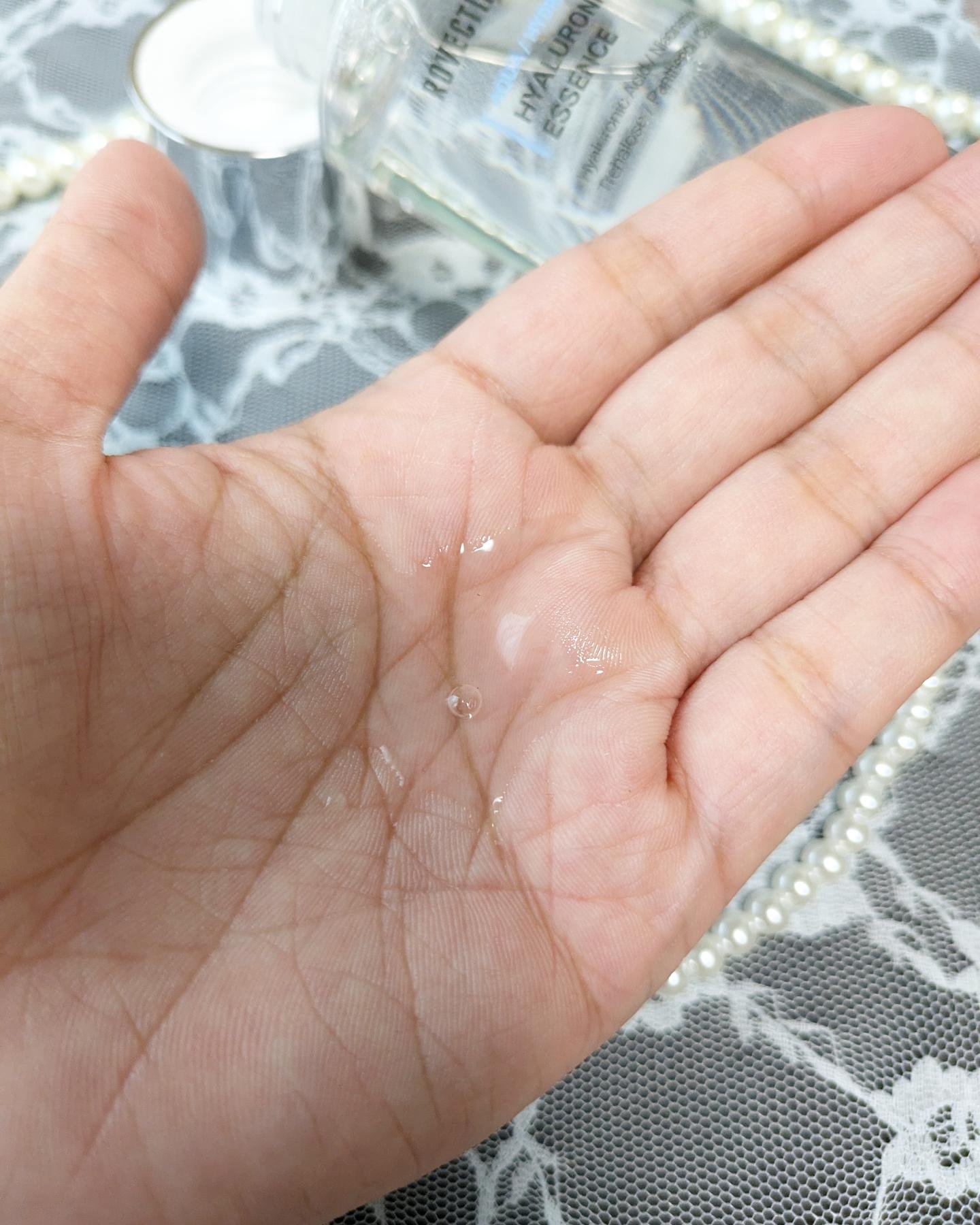 アクアヒアルロニックエッセンス/ロベクチン/化粧水を使ったクチコミ（3枚目）