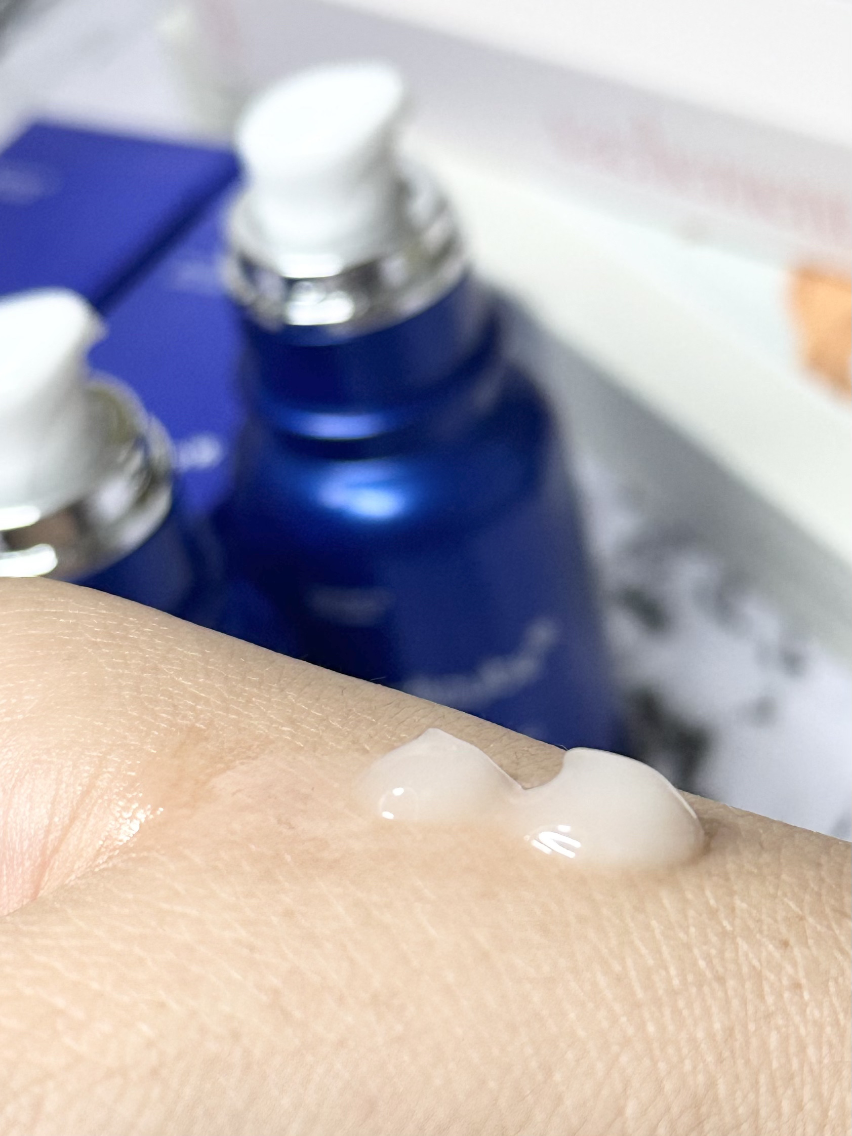 ゼロ1DAYエクソソームショット2000/MEDICUBE/美容液を使ったクチコミ（3枚目）