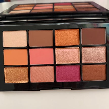 アフターグロー アイシャドーパレット/NARS/アイシャドウパレットを使ったクチコミ(5枚目)