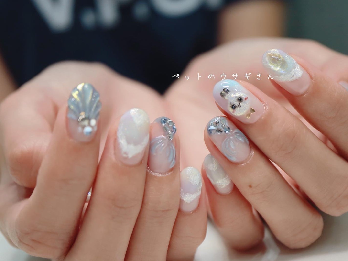 shino on LIPS 「summernewnail🧜♀️夏の新作デザインにお客様のペ..」(2枚目)