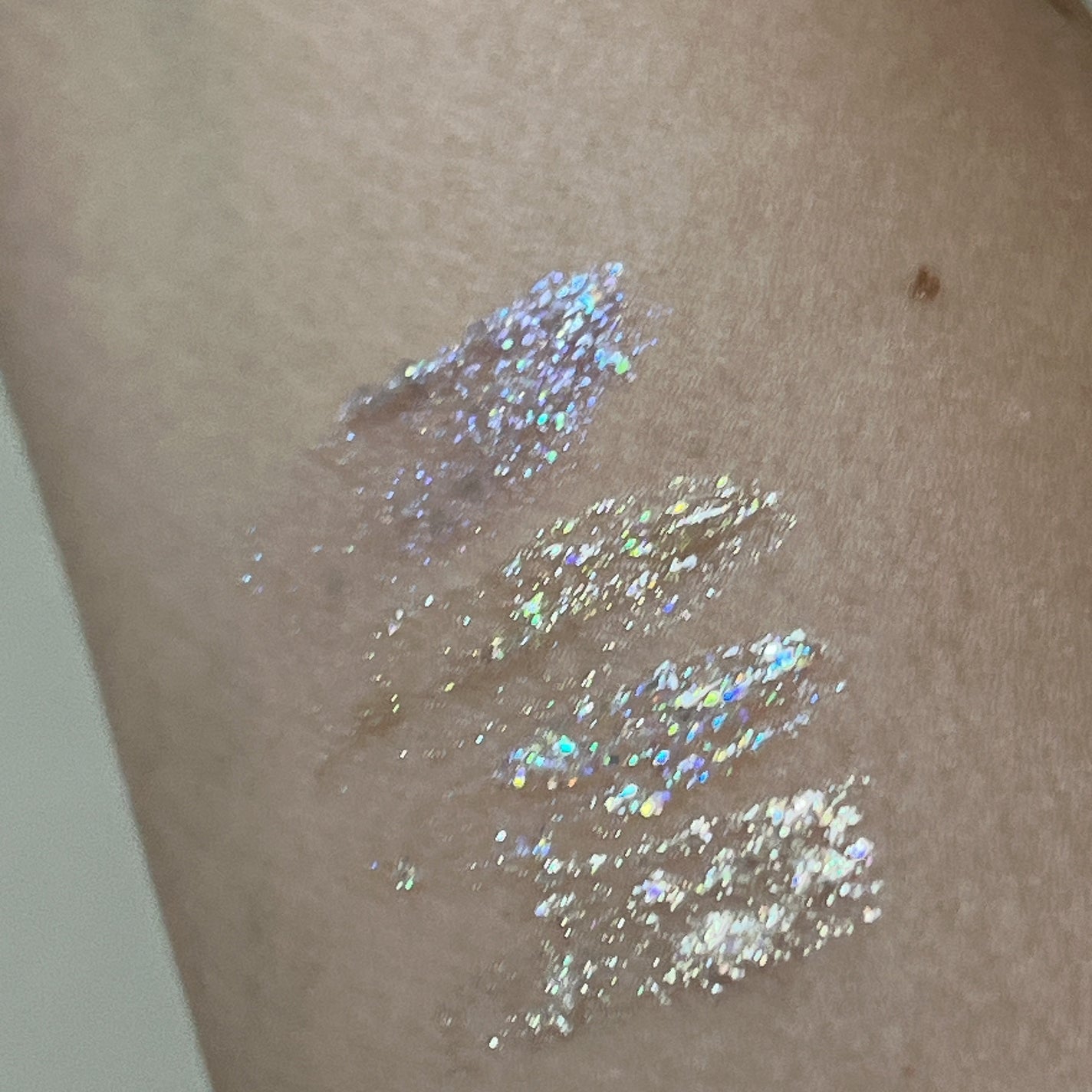 リキッド グリッター シャドウ/rom&nd/グリッターを使ったクチコミ(3枚目)