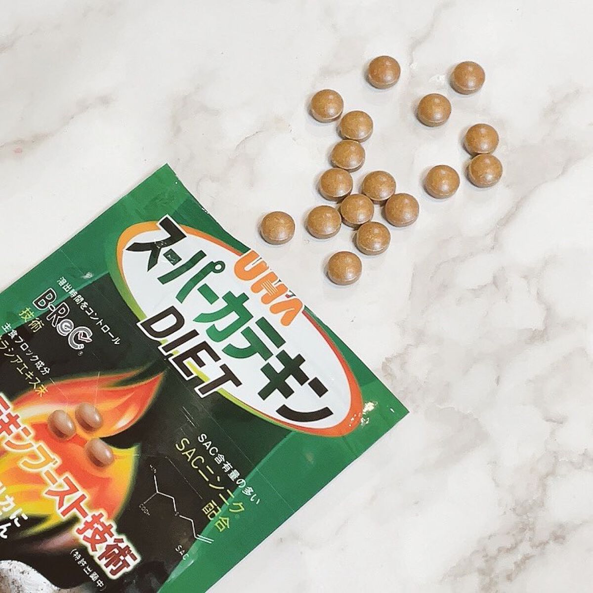 スーパーカテキンDIET/UHA味覚糖/ボディサプリメントを使ったクチコミ(2枚目)