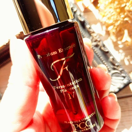 PCCプレミアムエッセンスFIV/PCCアンチエイジングブランド/美容液を使ったクチコミ(2枚目)