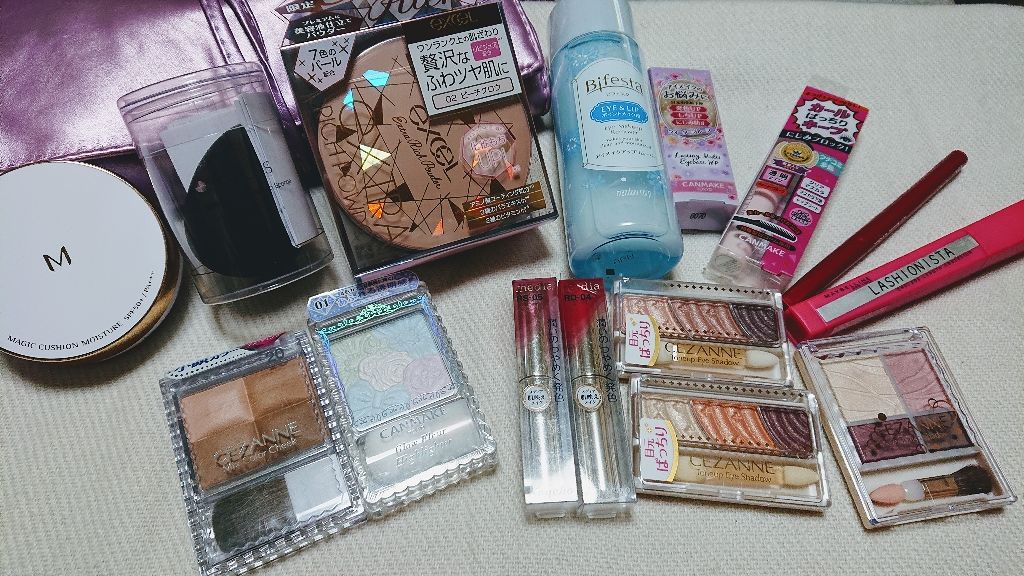 グロウフルールハイライター/キャンメイク/パウダーハイライトを使ったクチコミ（1枚目）