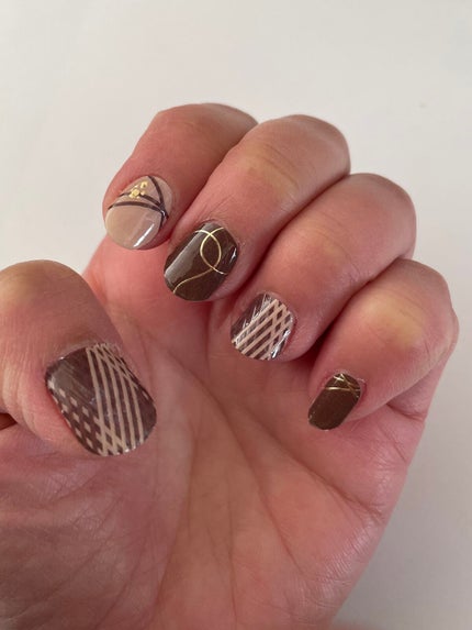 DAISO×紗々 UV GEL ネイルシール/DAISO/ネイルシールを使ったクチコミ(1枚目)