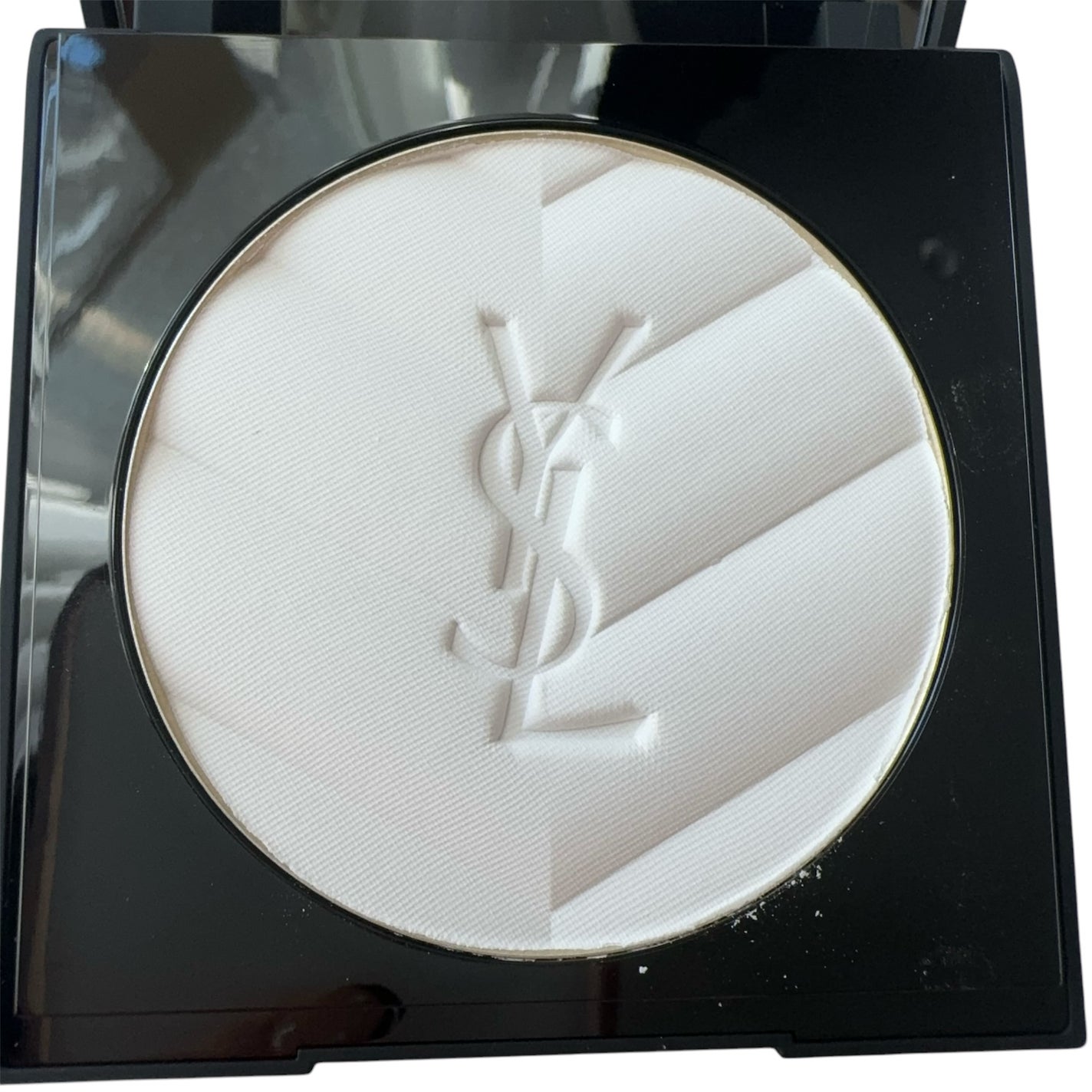 オールアワーズ ハイパープレストパウダー/YVES SAINT LAURENT BEAUTE/プレストパウダーを使ったクチコミ(3枚目)