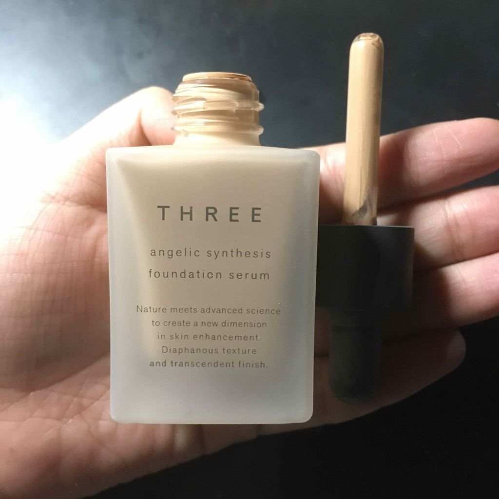 アンジェリックシンセシスファンデーションセラム/THREE/リキッドファンデーションを使ったクチコミ（2枚目）