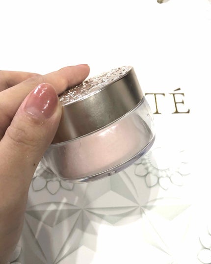 AQ MW フェイスパウダー/DECORTÉ/ルースパウダーを使ったクチコミ(2枚目)