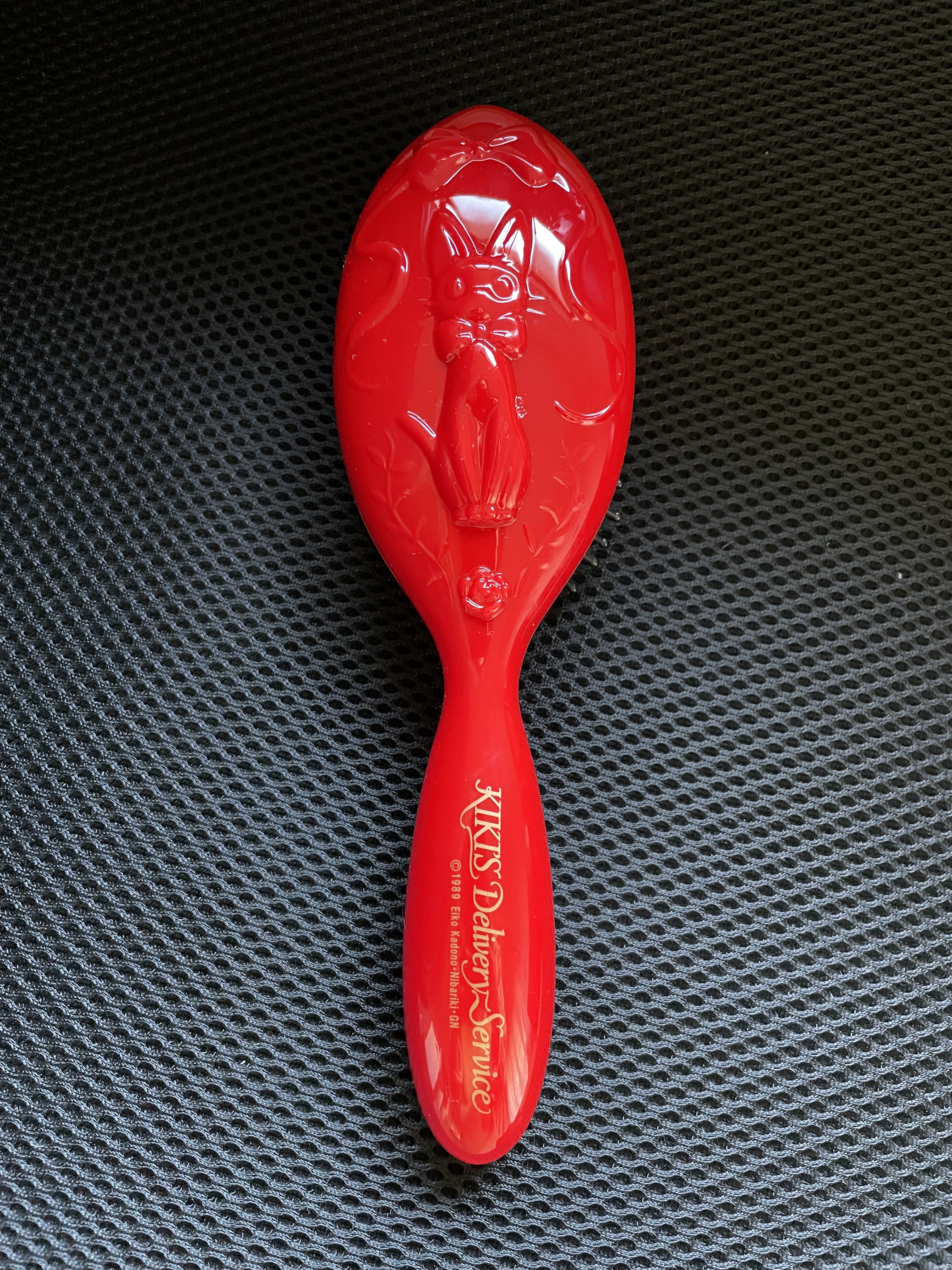 魔女の宅急便 キキの赤いヘアブラシ / どんぐり共和国