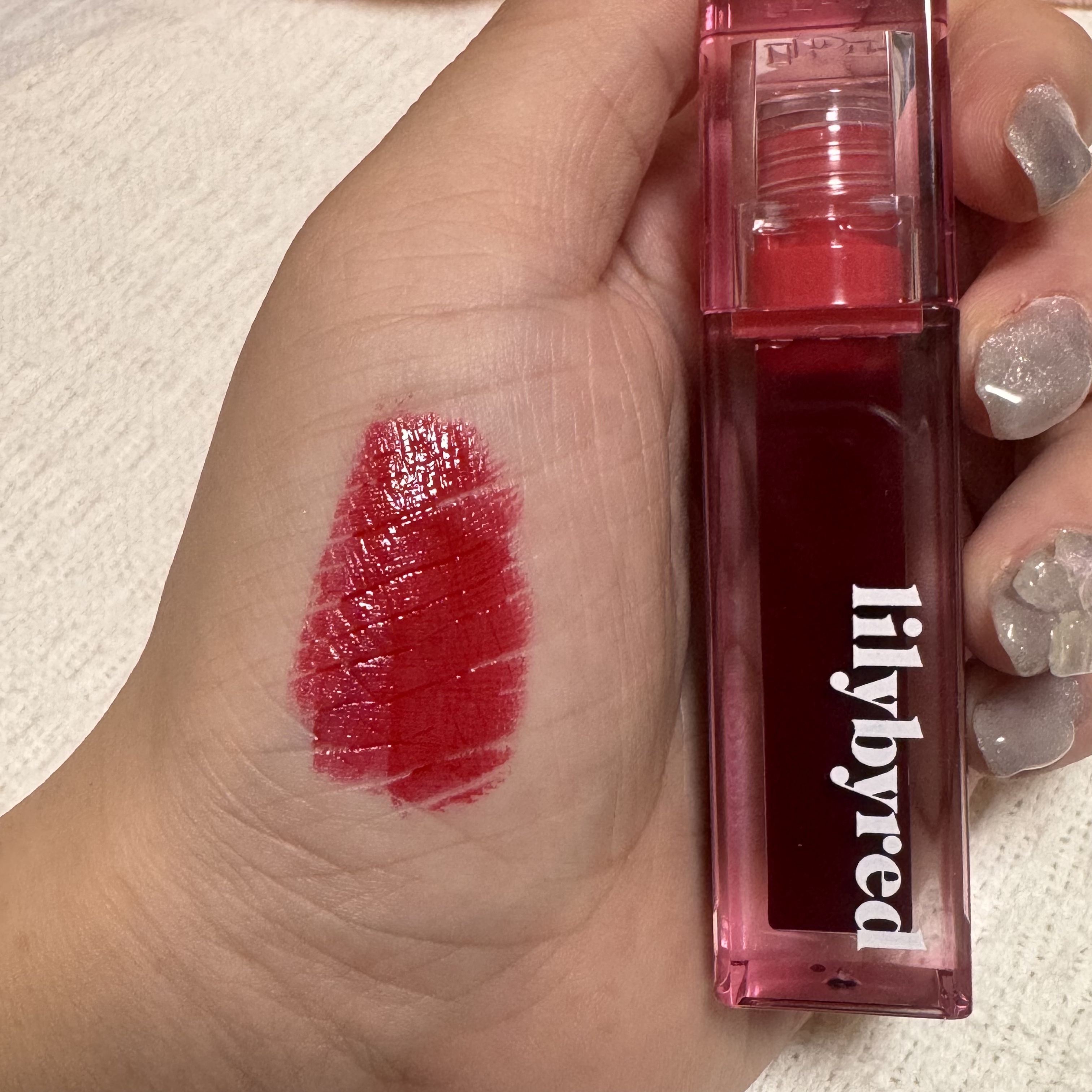 ジューシーライアー ウォーターティント 03 プラムマティーニ(PLUM MARTINI)/lilybyred/リップティントを使ったクチコミ（2枚目）