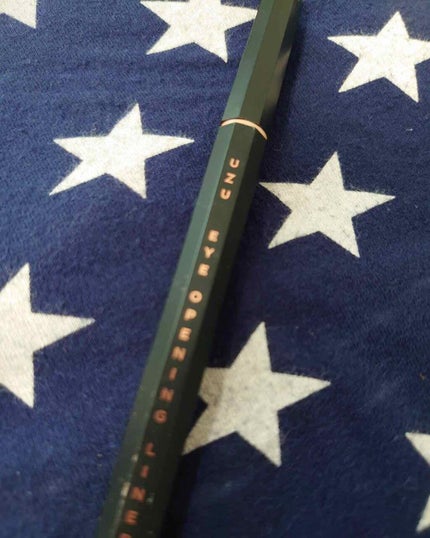 EYE OPENING LINER/UZU BY FLOWFUSHI/リキッドアイライナーを使ったクチコミ(1枚目)