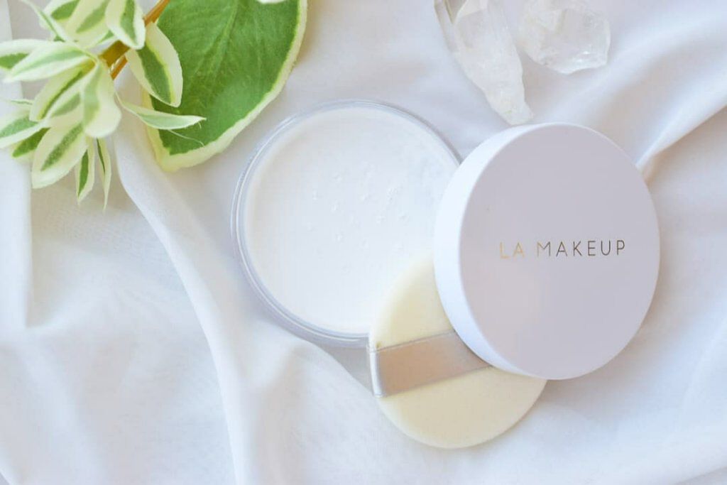 ゴッドパウダー/ラ・メイキャ/ルースパウダーを使ったクチコミ（2枚目）