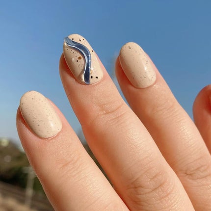 つけ爪やさん \MUU/ on LIPS 「ネイルチップという事を忘れますNewDesign💕.薬指には紫..」(4枚目)