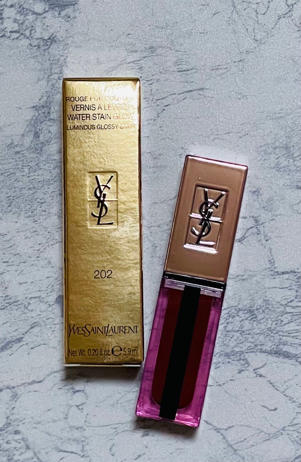 ルージュ ピュールクチュール ヴェルニ ウォーターグロウ/YVES SAINT LAURENT BEAUTE/口紅を使ったクチコミ(2枚目)