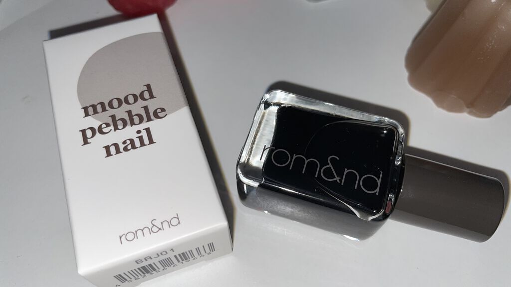 ムードペブルネイル/rom&nd/マニキュアを使ったクチコミ（2枚目）