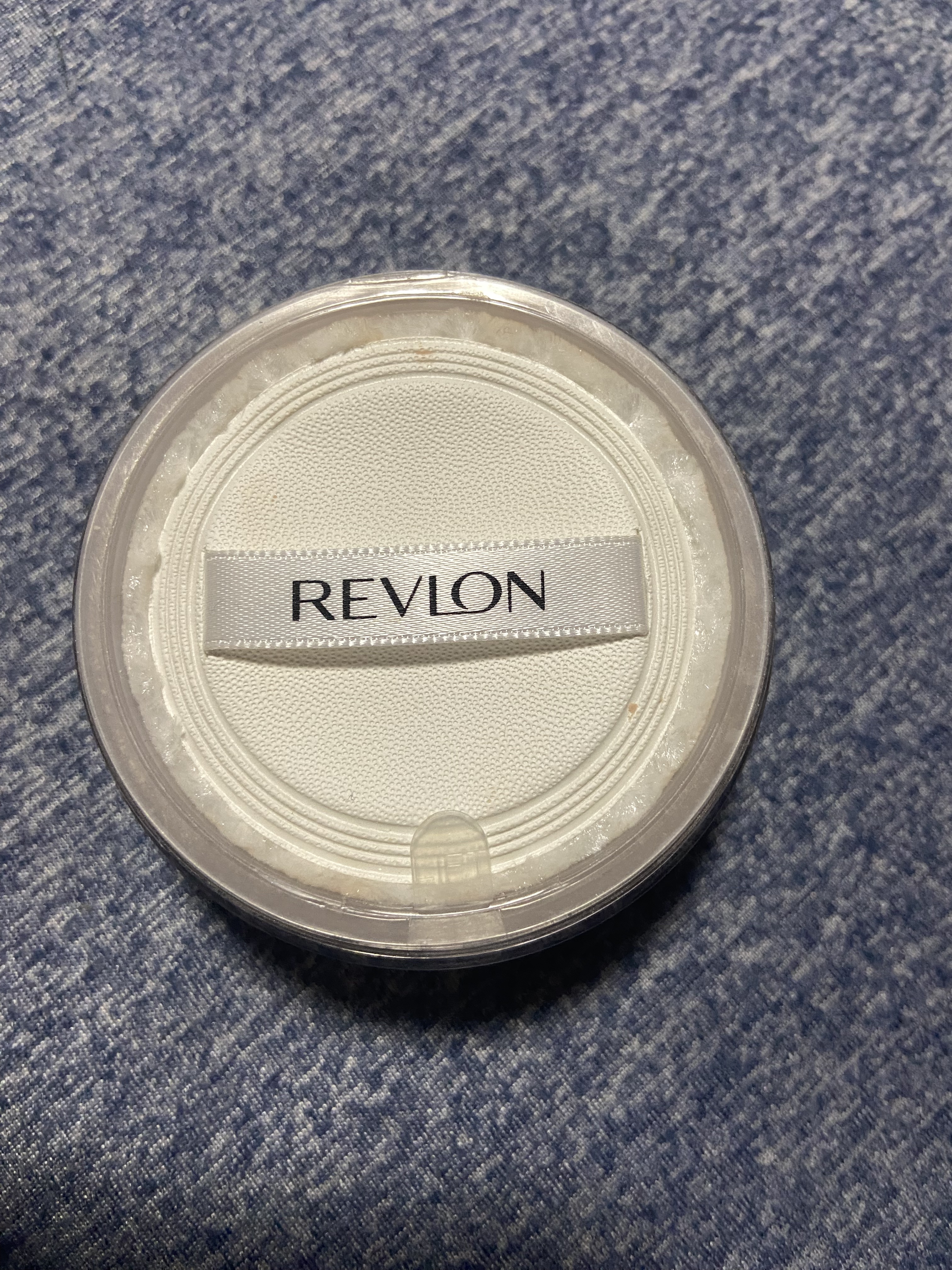 レブロン カラーステイ ブロット セッティング パウダー/REVLON/ルースパウダーを使ったクチコミ（3枚目）