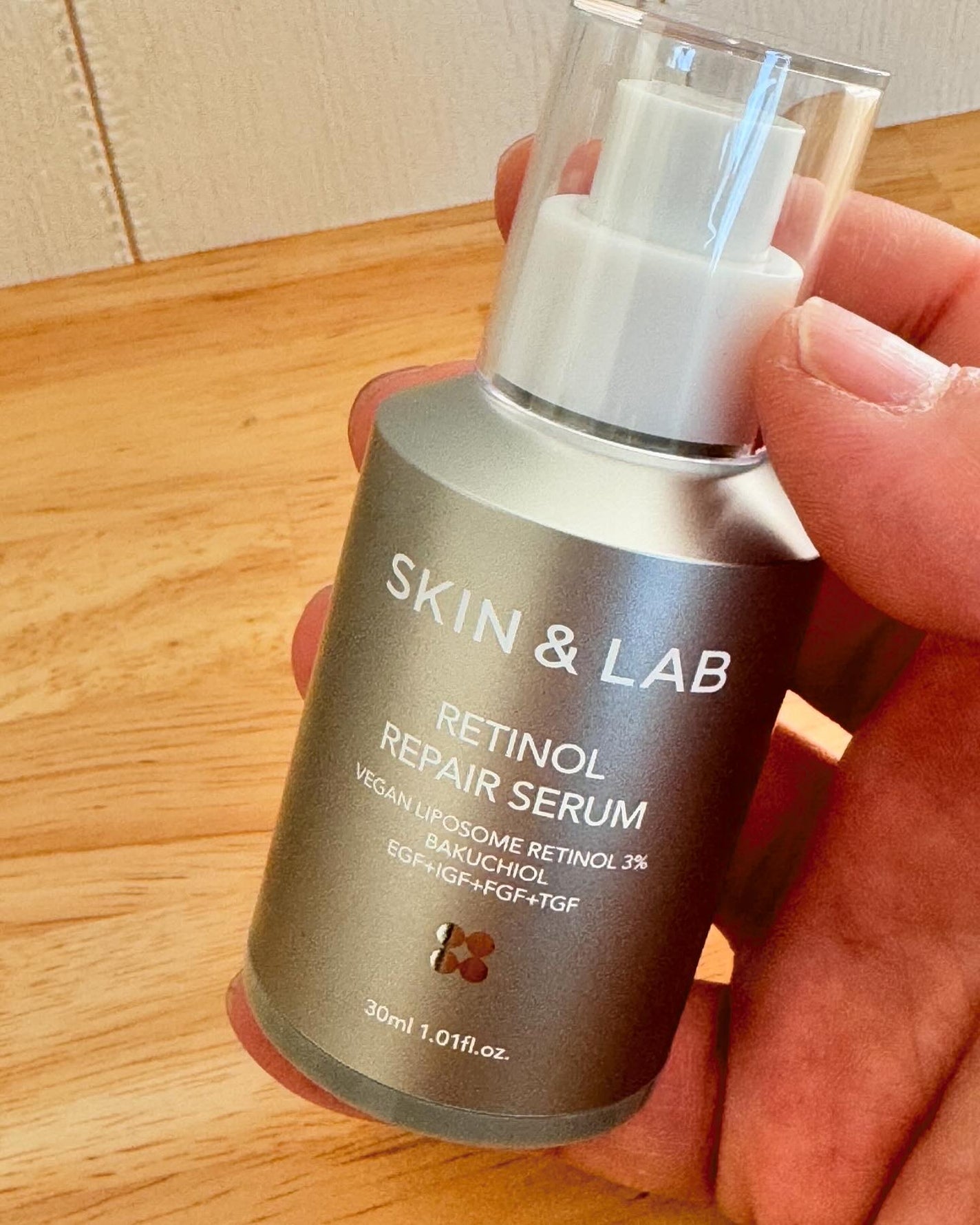 ヴィーガンリポソームレチノールセラム/SKIN&LAB/美容液を使ったクチコミ(2枚目)