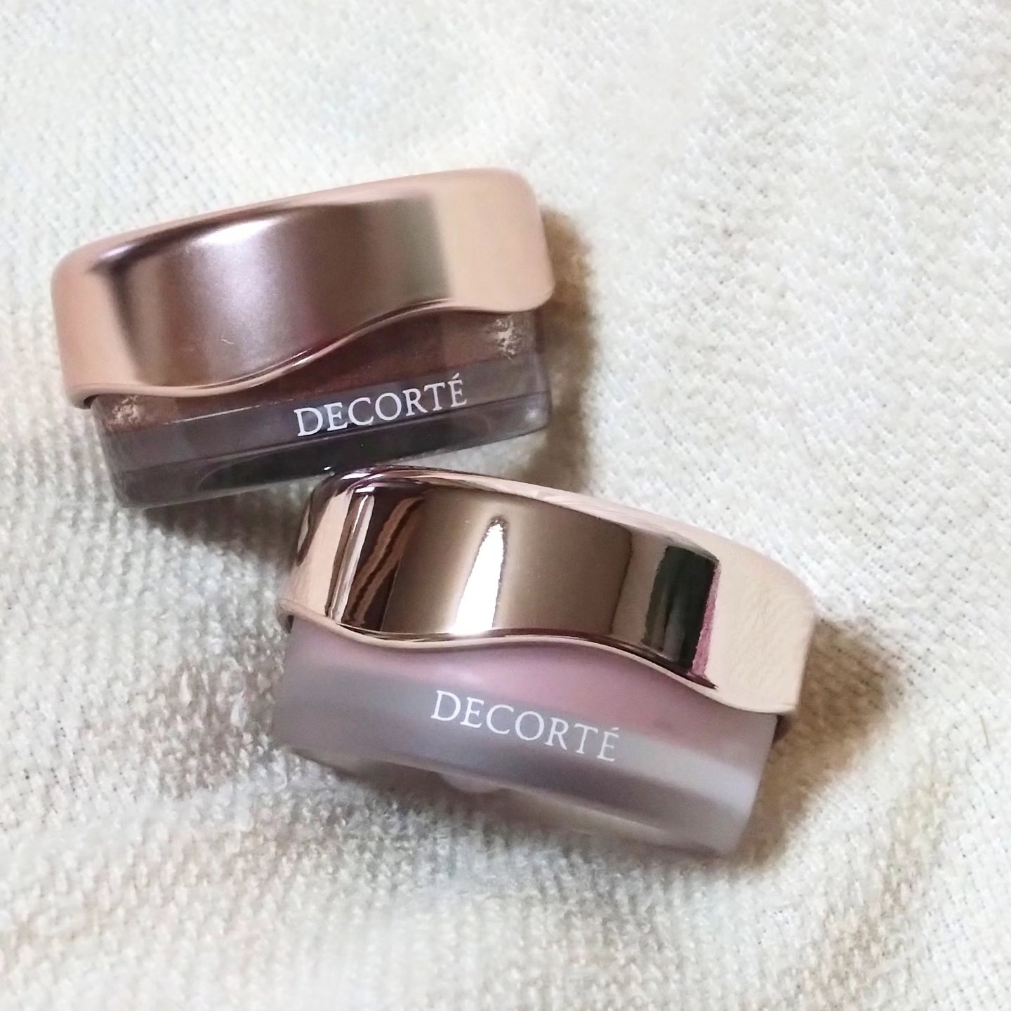 アイグロウジェム スキンシャドウ/DECORTÉ/ジェル・クリームアイシャドウを使ったクチコミ（2枚目）